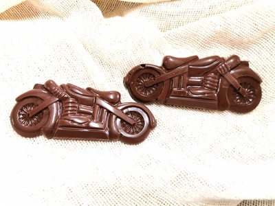 Новый подарочный фигурный шоколад от МКС! Очень красиво и необыкновенно вкусно!